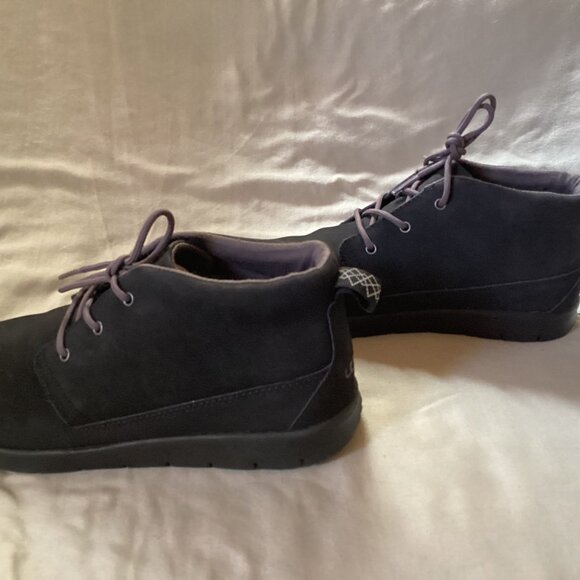 2577 UGG Boots Neumel Weather Leather / Wool Black US Size 6 main image 4